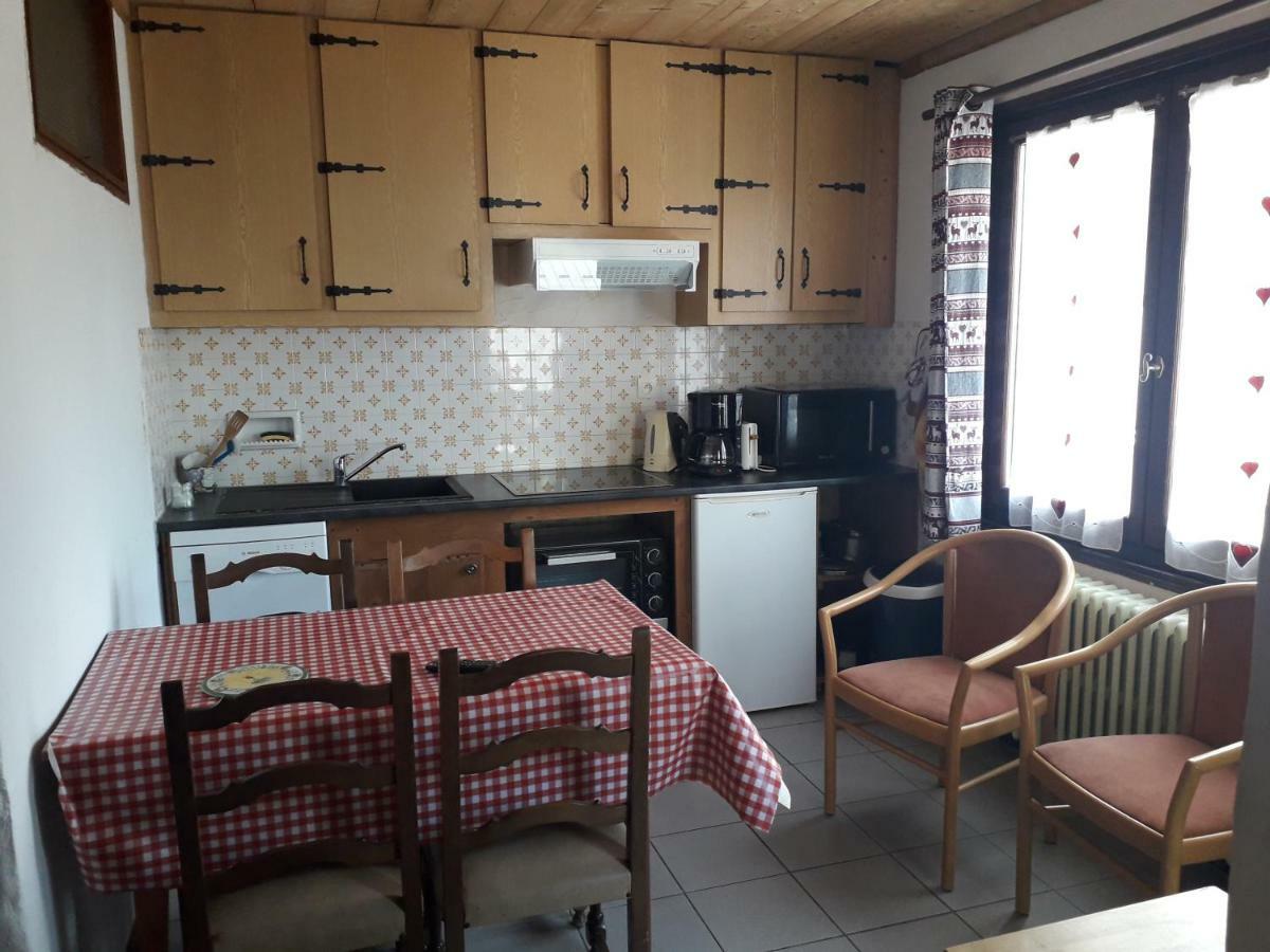Les Rosiers N°2 Apartment เลส์เฌต์ ภายนอก รูปภาพ