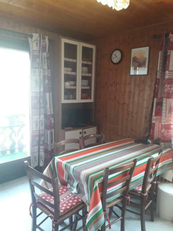 Les Rosiers N°2 Apartment เลส์เฌต์ ภายนอก รูปภาพ