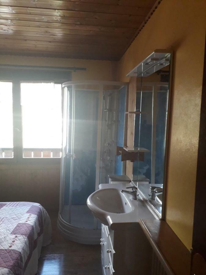 Les Rosiers N°2 Apartment เลส์เฌต์ ภายนอก รูปภาพ
